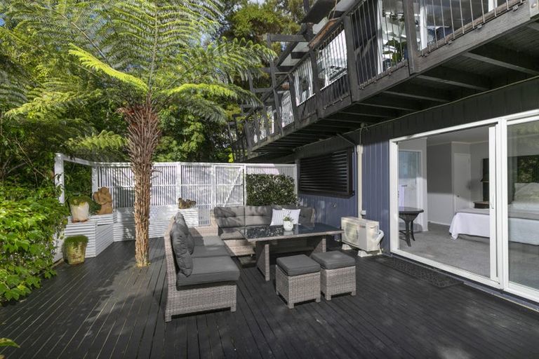 Photo of property in 12 Oratau Place, Greenhithe, Auckland, 0632