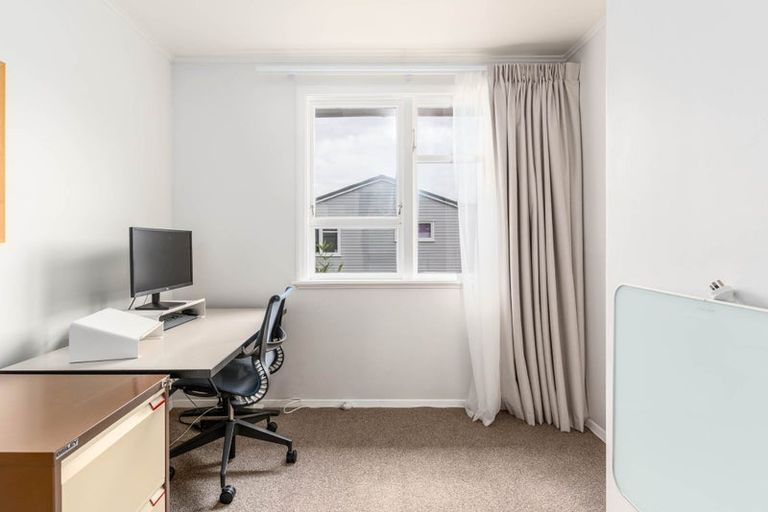 Photo of property in 61 Dimock Street, Titahi Bay, Porirua, 5022