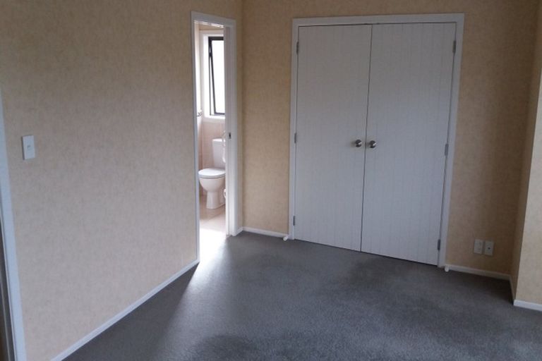 Photo of property in 62 Huntington Drive, Huntington Park, Auckland, 2013