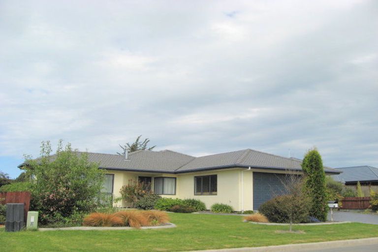 Photo of property in 14 Pascoe Drive, Woodend, 7610