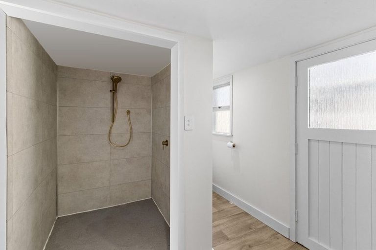 Photo of property in 1 Galt Street, Hawera, 4610