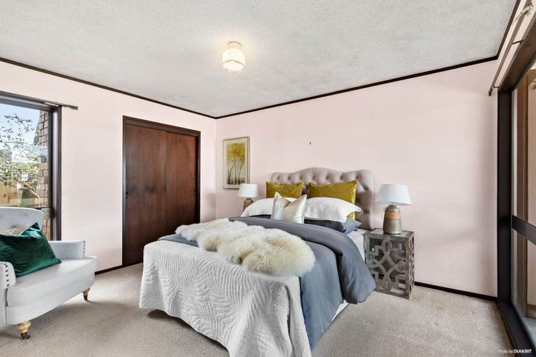 Photo of property in 7 Colleen Norma Place, Half Moon Bay, Auckland, 2012