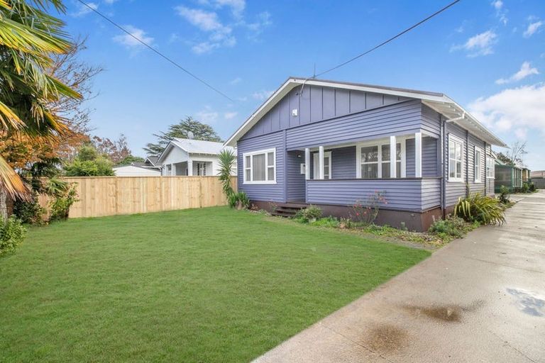 Photo of property in 15 Princes Street, Pukekohe, 2120
