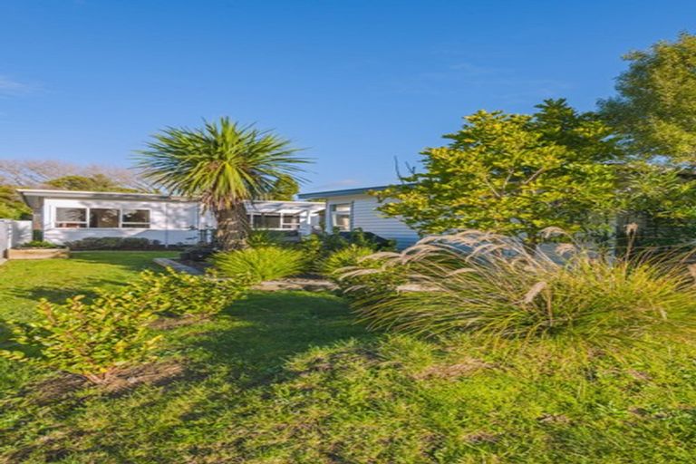 Photo of property in 87 Atawhai Road, Fitzherbert, Palmerston North, 4410