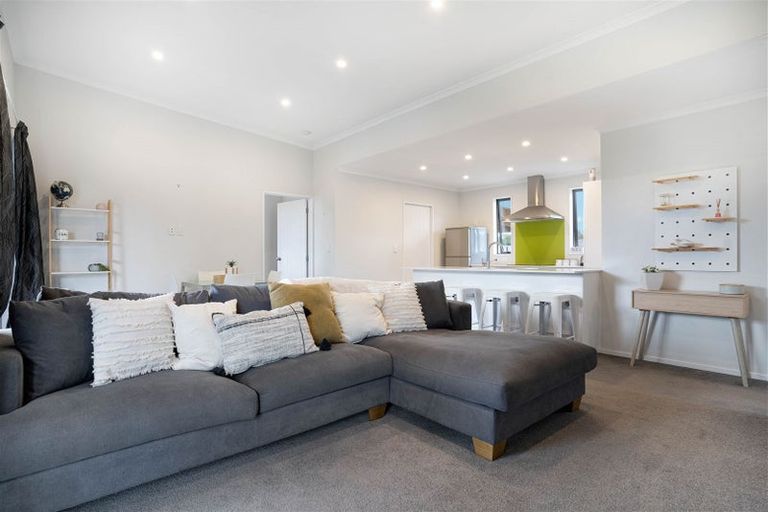 Photo of property in 123a Colombo Road, Waiuku, 2123