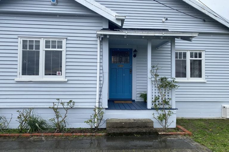 Photo of property in 7 York Street, Moera, Lower Hutt, 5010