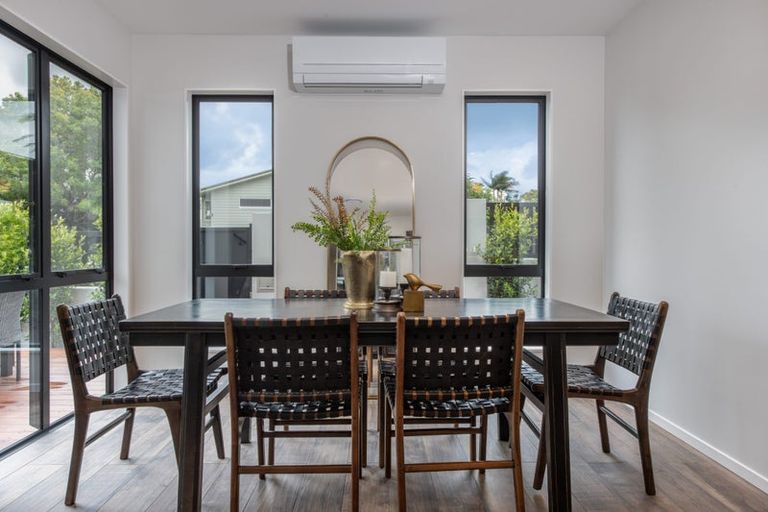 Photo of property in 12a Eric Price Avenue, Takapuna, Auckland, 0620