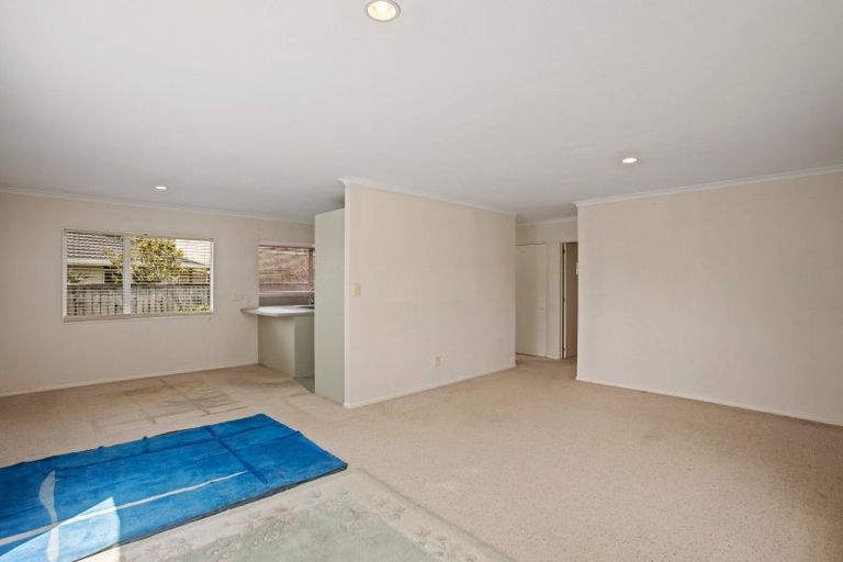 Photo of property in 29c Heta Road, Highlands Park, New Plymouth, 4312