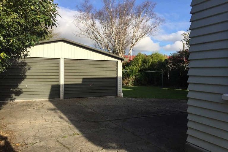 Photo of property in 112 Jeffreys Road, Strowan, Christchurch, 8052