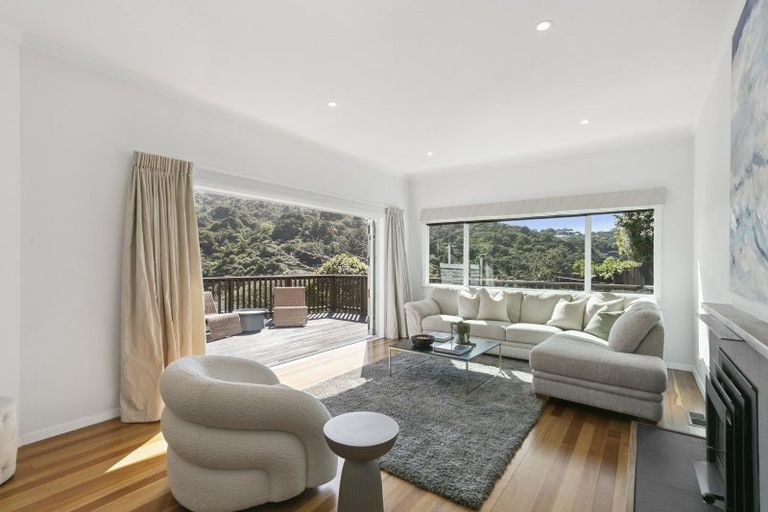 Photo of property in 34 Spencer Street, Crofton Downs, Wellington, 6035