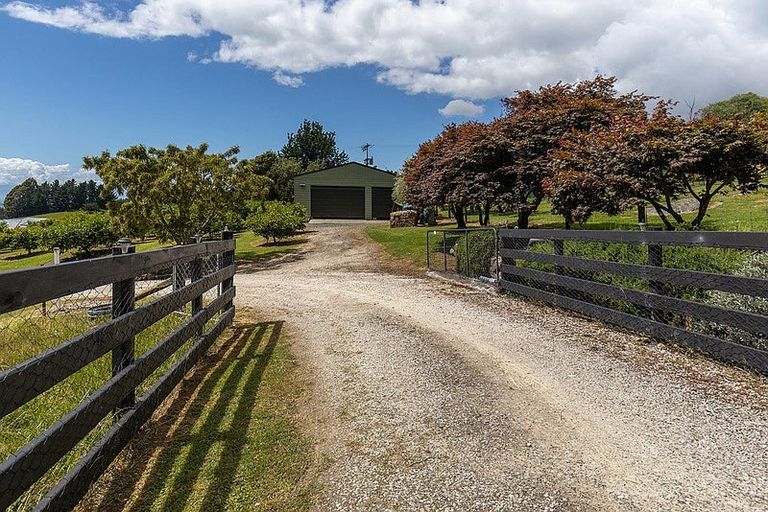 Photo of property in 225 Little Sydney Road, Brooklyn, Motueka, 7198