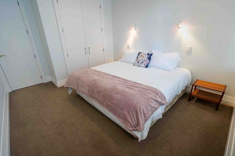 Photo of property in Kelvin House, 8d/16 The Terrace, Wellington Central, Wellington, 6011