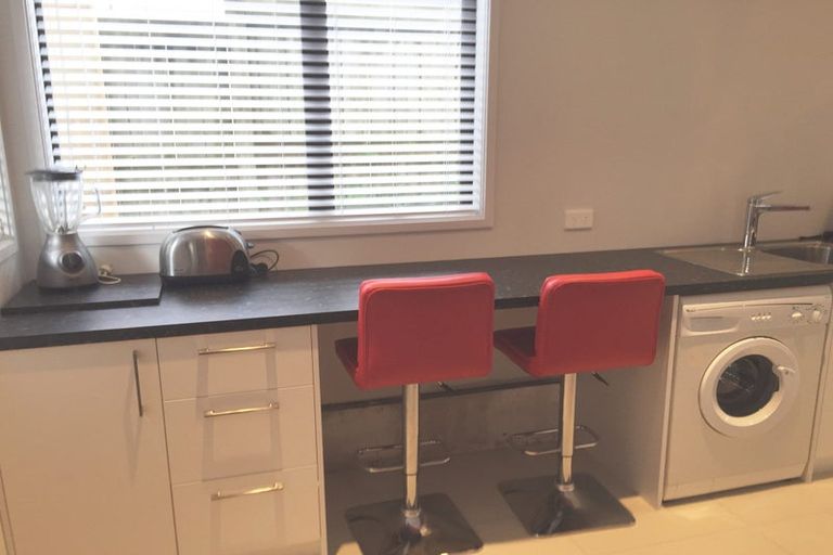 Photo of property in 143a Oceanview Road, Mount Maunganui, 3116