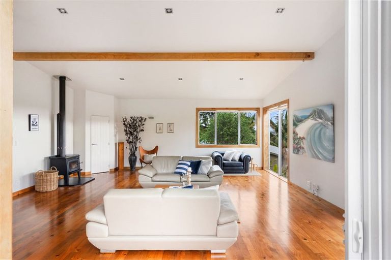 Photo of property in 69 Memorial Drive, Parahaki, Whangarei, 0112