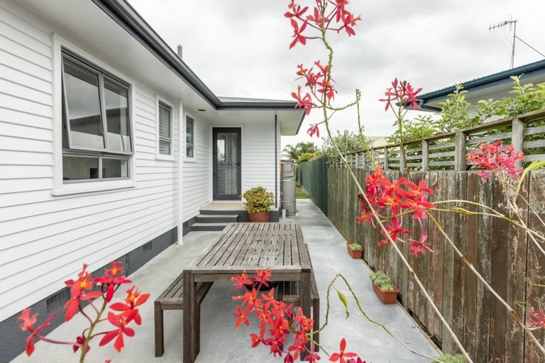 Photo of property in 9 Bristol Street, Tamatea, Napier, 4112