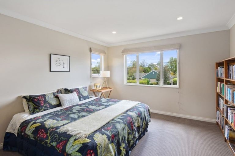 Photo of property in 7 Gleneagles Terrace, Ilam, Christchurch, 8053