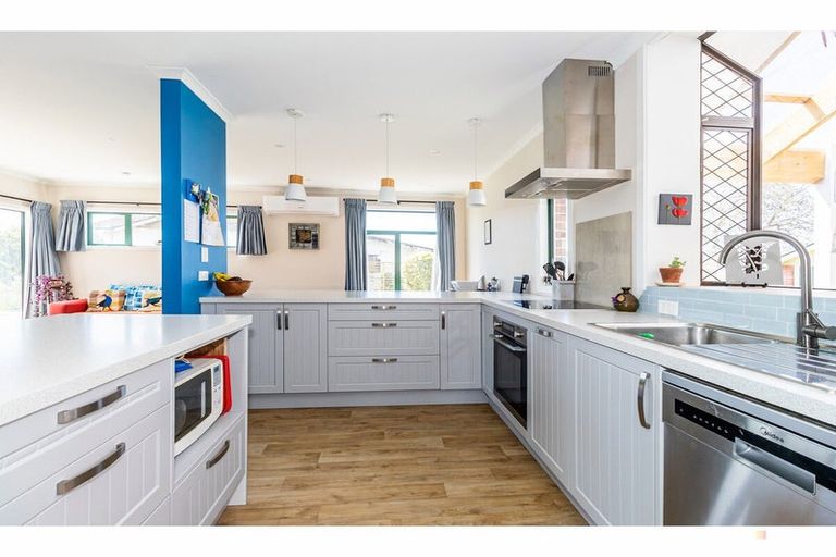 Photo of property in 37 Opie Street, Waimate, 7924