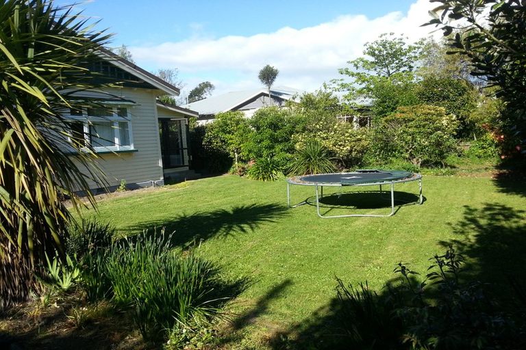 Photo of property in 79 Hinau Street, Riccarton, Christchurch, 8041