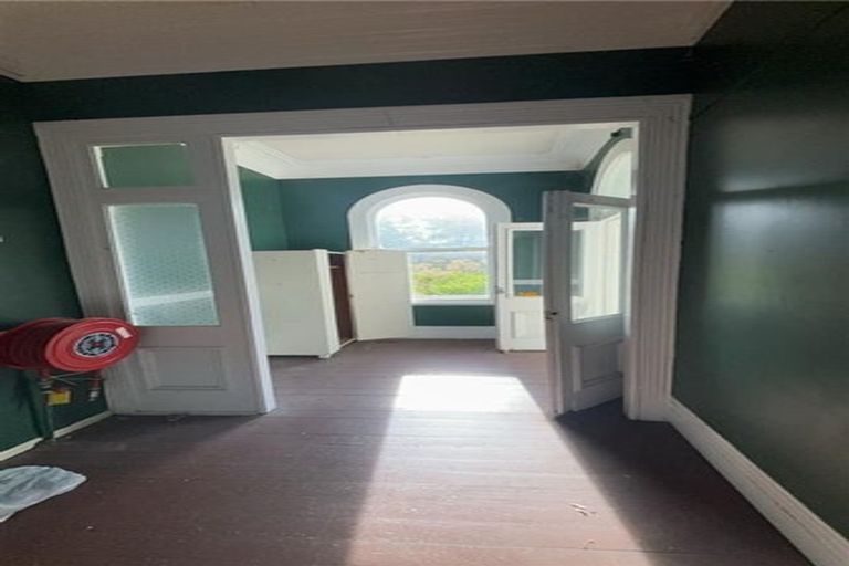 Photo of property in 1/14 Clifton Terrace, Kelburn, Wellington, 6012