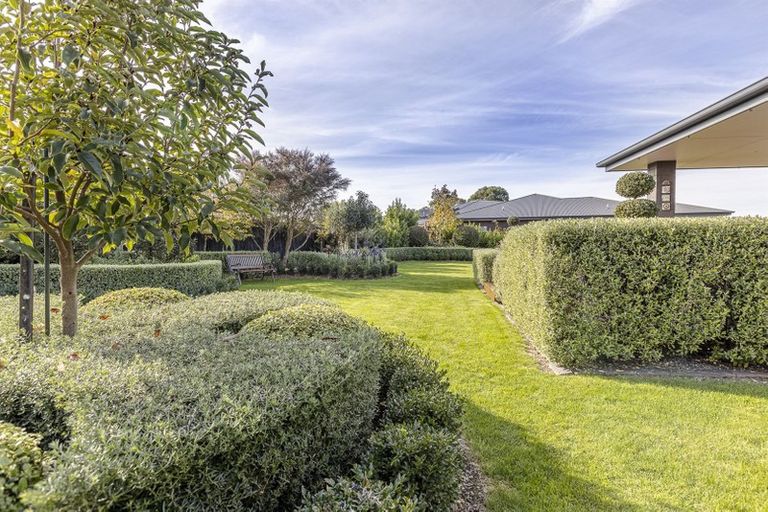 Photo of property in 86a James Line, Kelvin Grove, Palmerston North, 4414