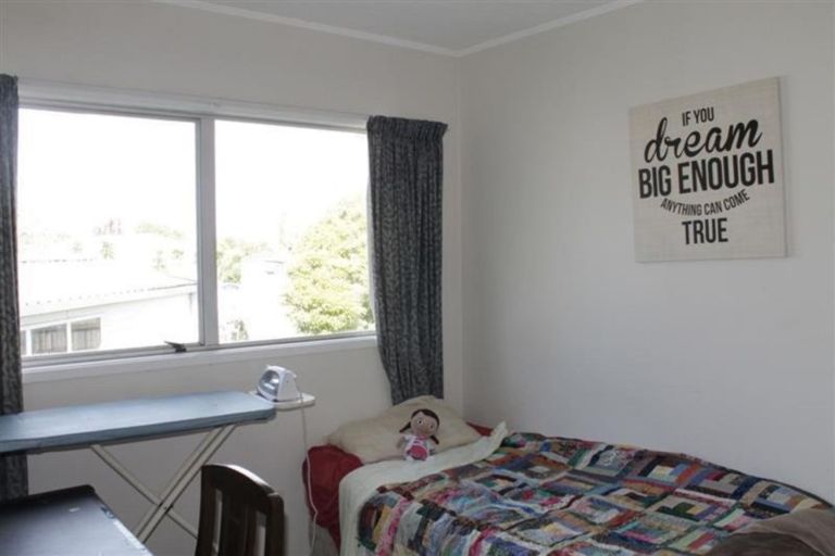 Photo of property in 10 Ariki Place, Red Hill, Papakura, 2110