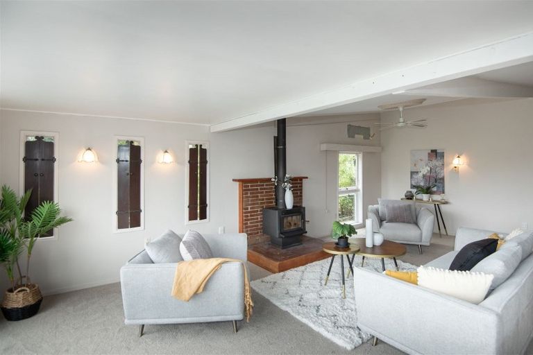 Photo of property in 2 Park Hill Road, Birkenhead, Auckland, 0626