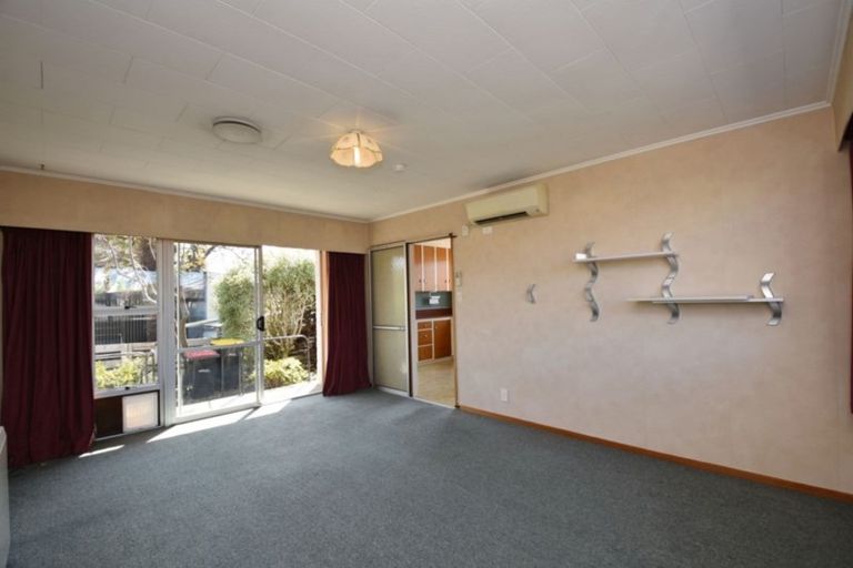 Photo of property in 14 Hamilton Street, Strathern, Invercargill, 9812
