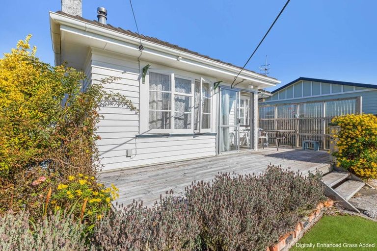 Photo of property in 68 Marumaru Street, Marton, 4710