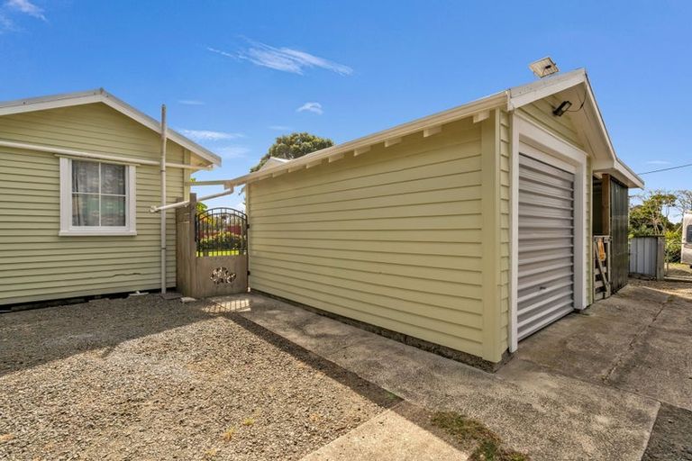 Photo of property in 62 Norton Street, Te Kopuru, 0391
