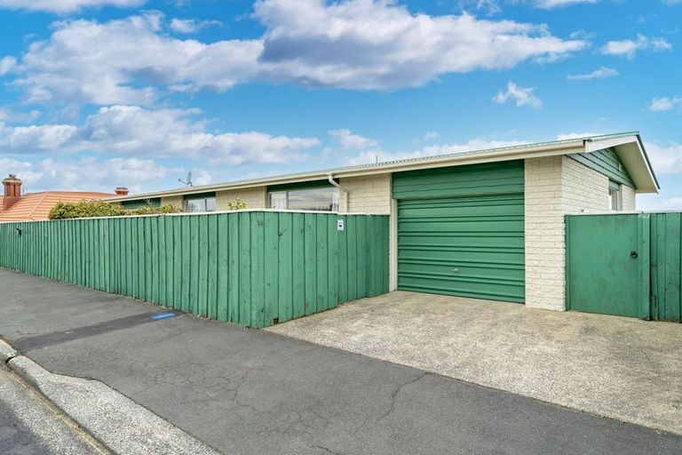 Photo of property in 14 Winston Place, Kew, Dunedin, 9012