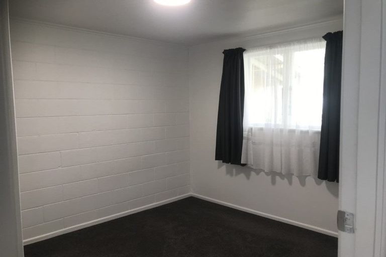 Photo of property in 2/18 Aubrey Street, Regent, Whangarei, 0112