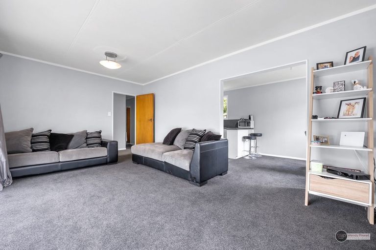 Photo of property in 14 California Drive, Totara Park, Upper Hutt, 5018