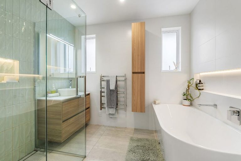 Photo of property in 39 Seine Road, Forrest Hill, Auckland, 0620