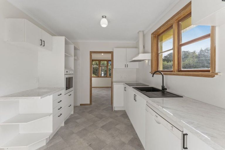 Photo of property in 8 Kiwi Street, Heretaunga, Upper Hutt, 5018