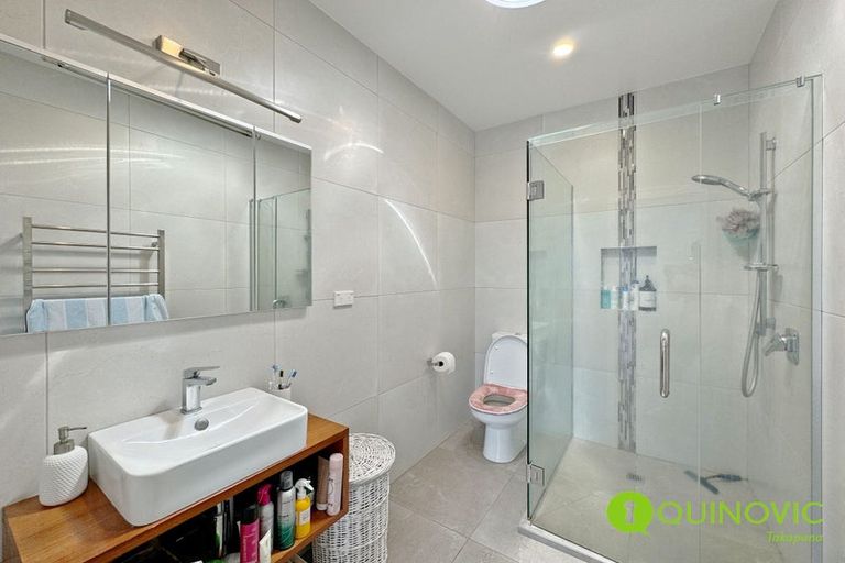 Photo of property in 26 Beach Road, Castor Bay, Auckland, 0620