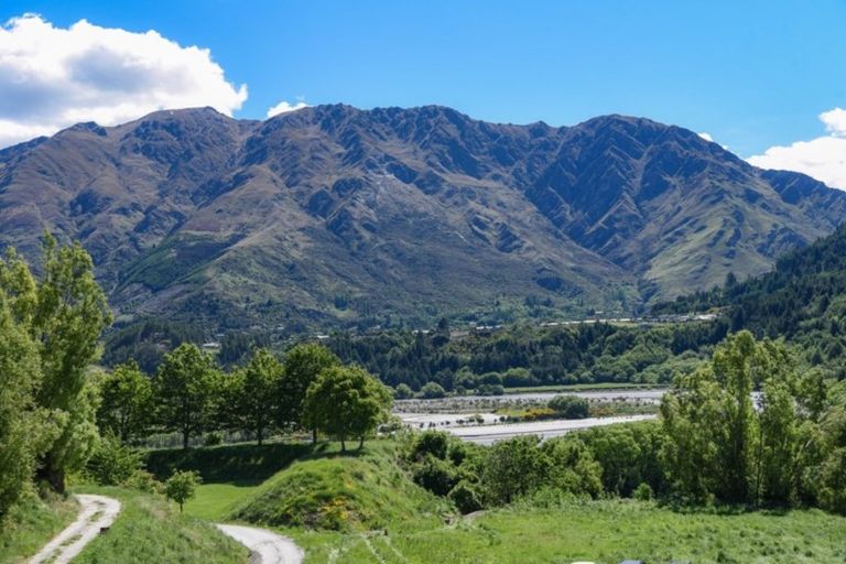 Photo of property in 90 Littles Road, Dalefield, Queenstown, 9371