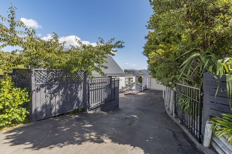 Photo of property in 68 Eskdale Road, Papakowhai, Porirua, 5024
