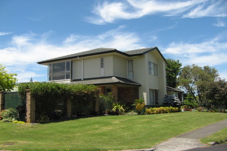 Photo of property in 11a Charles Miller Court, Clarks Beach, 2122