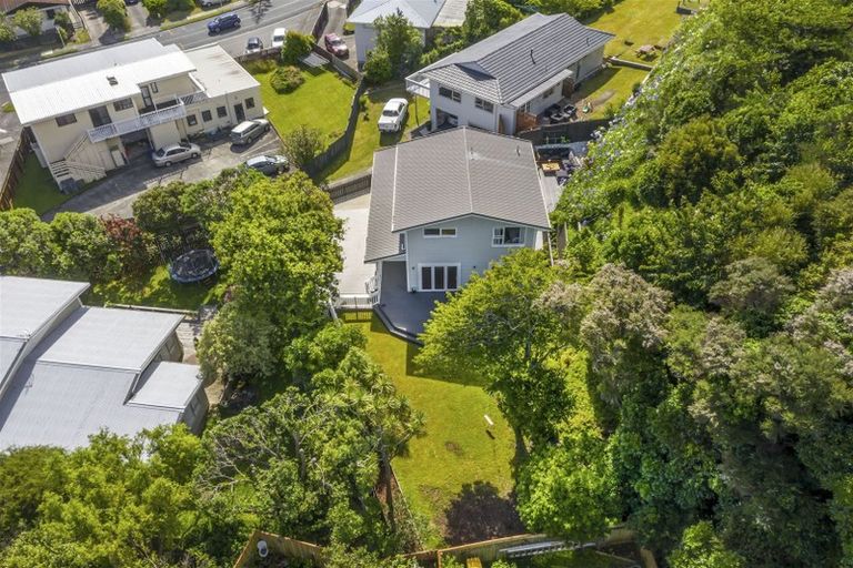 Photo of property in 5 Spey Place, Papakowhai, Porirua, 5024