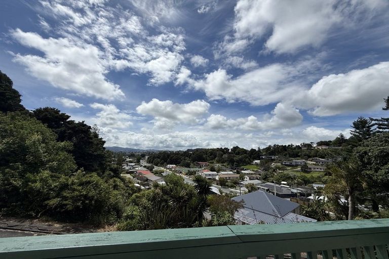 Photo of property in 1 Redwood Rise, Horahora, Whangarei, 0110
