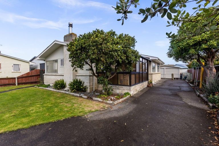 Photo of property in 19 Hitchings Avenue, Onekawa, Napier, 4110