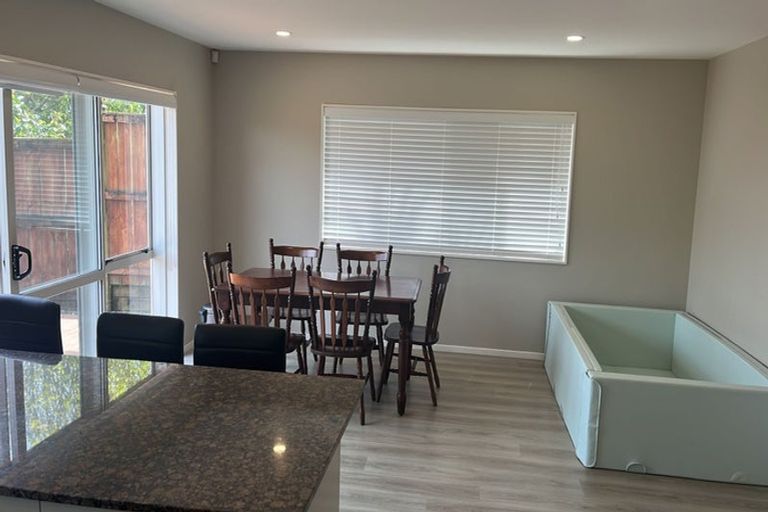 Photo of property in 111 Cyril French Drive, Flat Bush, Auckland, 2016