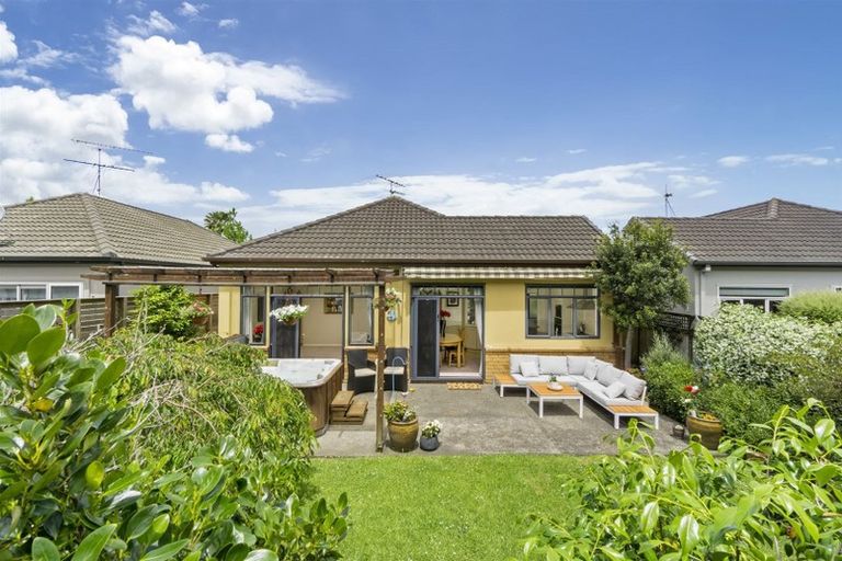 Photo of property in 10 Pepperdine Place, Albany, Auckland, 0632
