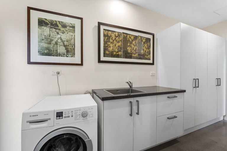 Photo of property in 525 Kaipikari Road, Urenui, 4375