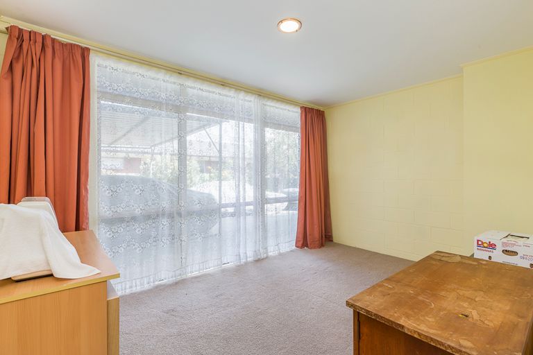 Photo of property in 29 Gibbs Crescent, Red Hill, Papakura, 2110