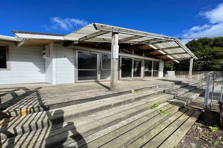 Photo of property in 8 Hailes Road, Whenuapai, Auckland, 0814