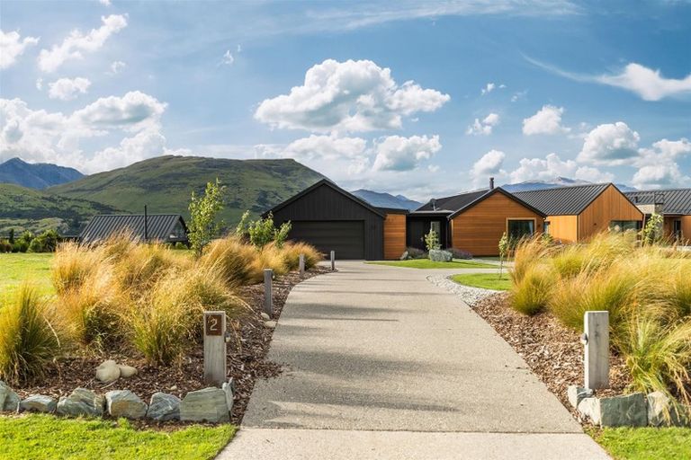 Photo of property in 2 Big Valley Drive, Jacks Point, Queenstown, 9371