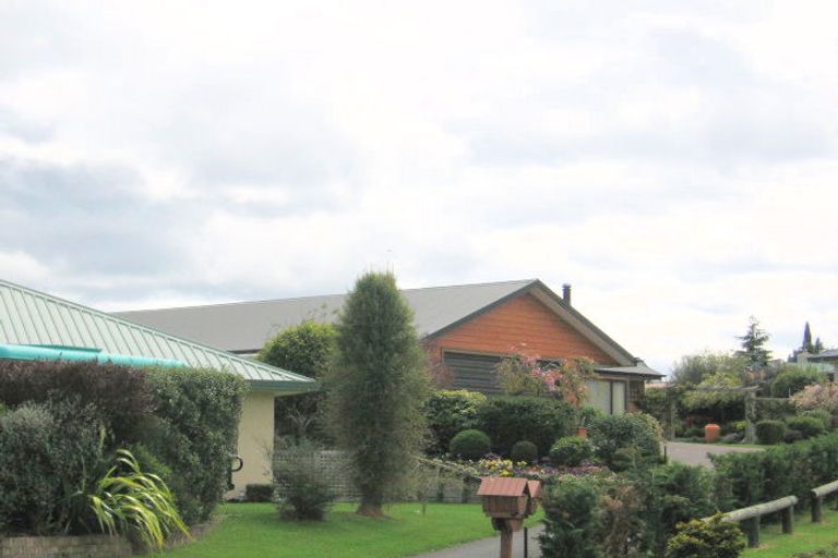 Photo of property in 12 Balmoral Drive, Hilltop, Taupo, 3330