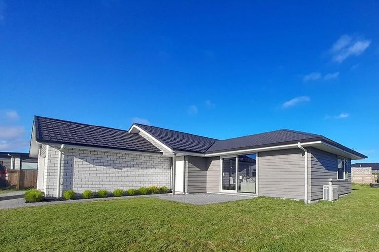 Photo of property in 48 Harakeke Drive, Wharewaka, Taupo, 3330