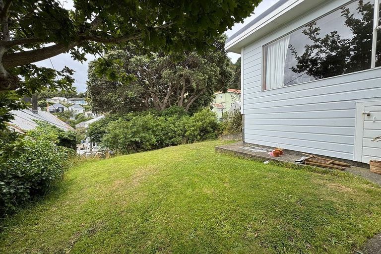 Photo of property in 98 Majoribanks Street, Mount Victoria, Wellington, 6011